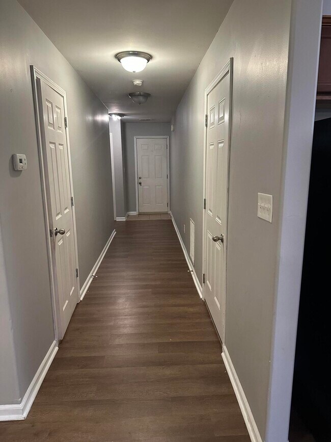Foto del edificio - 3804 Pinecrest Way