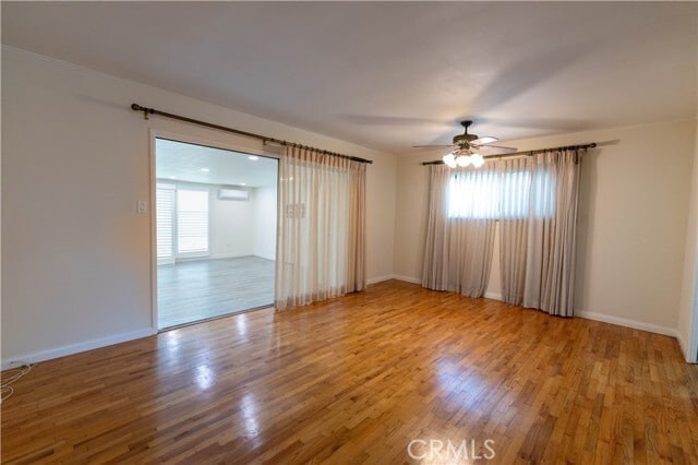 Foto del edificio - 25207 Doria Ave