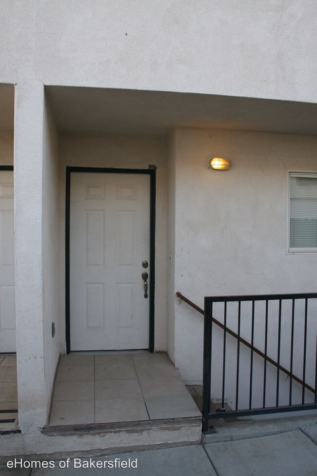 Building Photo - 2669 Sunny Ln
