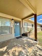 Building Photo - 2420 W Ave L