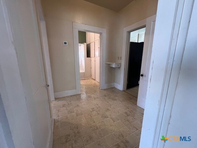 Foto del edificio - 163 N Sycamore Ave