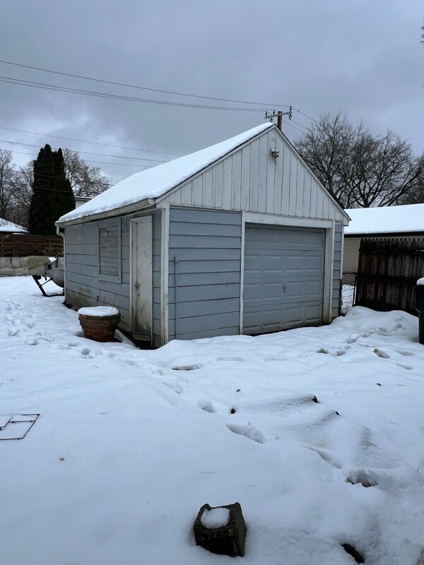 Foto del edificio - 18712 Brady