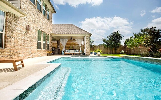 Foto del edificio - 25630 Foxrun Vista Dr