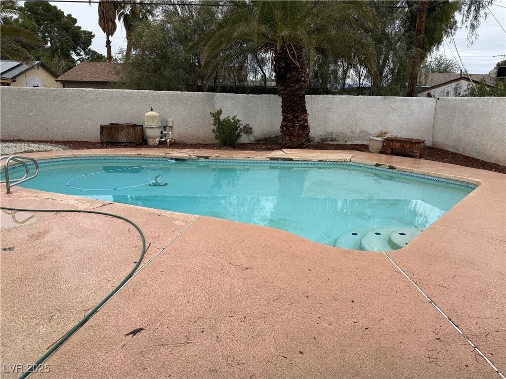 Foto del edificio - 5504 W Bartlett Ave