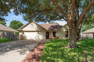 Building Photo - 2604 Bluebonnet Valley Dr