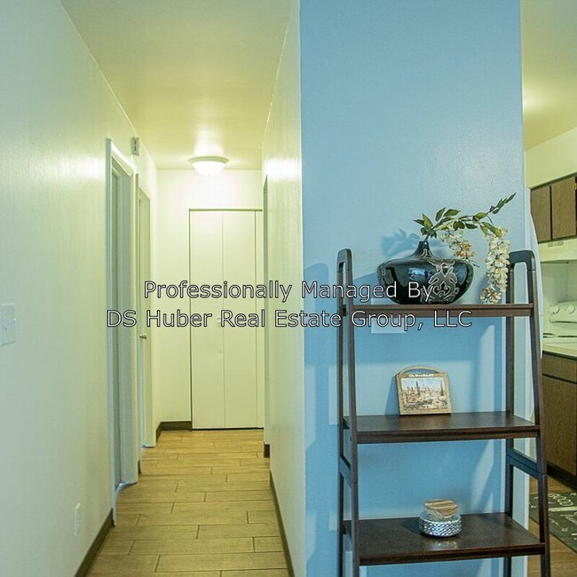 Foto del edificio - 1310 Sunset Ave