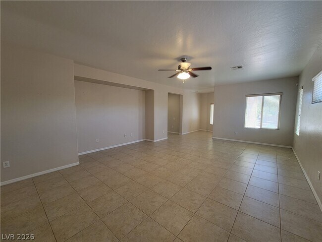 Building Photo - 6729 Curlews Ct