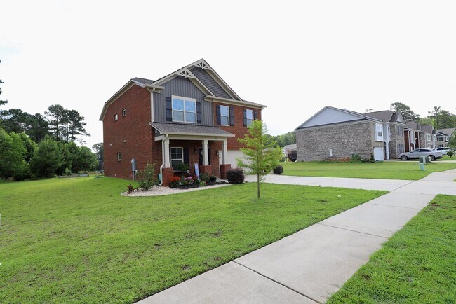 Foto del edificio - 475 Curlew Cir