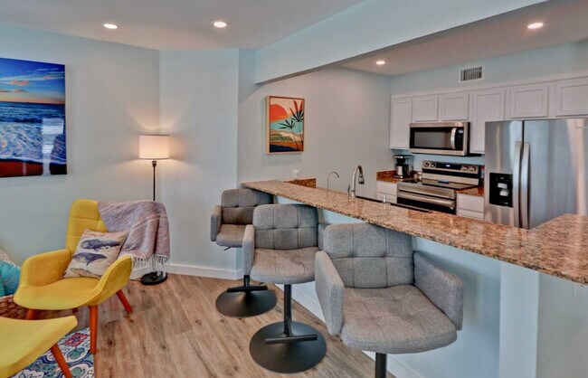 Building Photo - 200 Padre Blvd