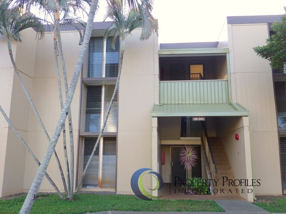 Primary Photo - Hokuahi Apts - 2 Bedroom 1 Bath Unit w/ 1 ...