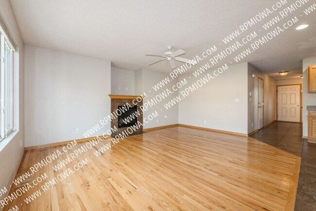 Foto del edificio - 440 SE Sagewood Cir