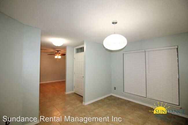 Foto del edificio - 4 br, 2 bath House - 5316 Whitney Court