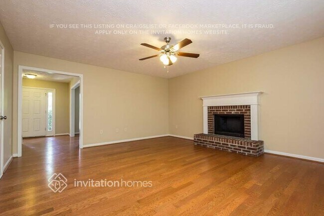 Foto del edificio - 1311 Webb Farm Ln