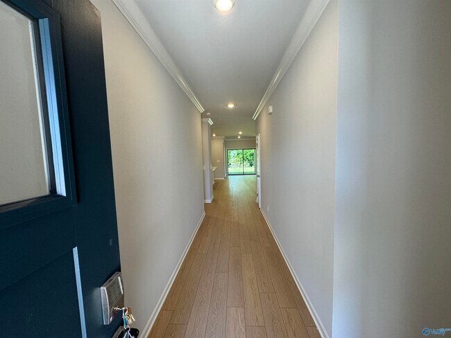 Foto del edificio - 15589 Ruthie Lynn Dr