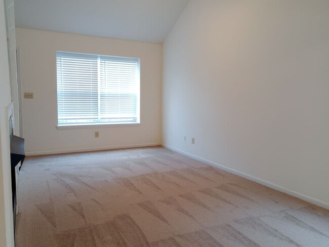 Foto del edificio - 3527-3529 Prescott Dr.