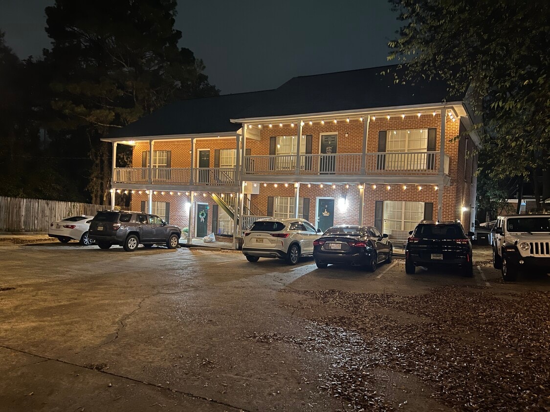 Photo - 105 N Nash St (Starkville, MS)