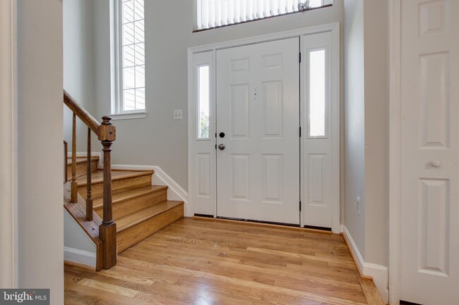 Building Photo - 8533 Harvest View Ct