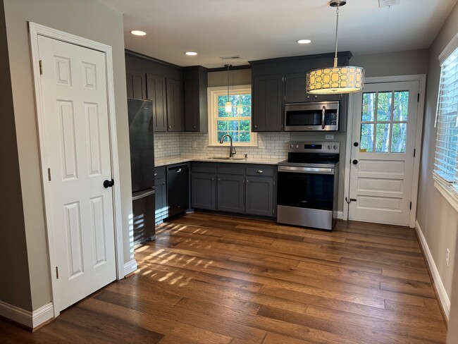 Photo - 608 University Ridge Apartment