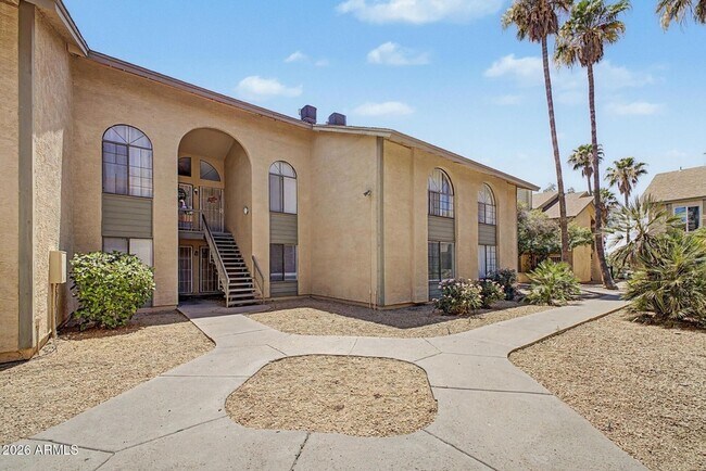 Foto del edificio - 5236 W Peoria Ave