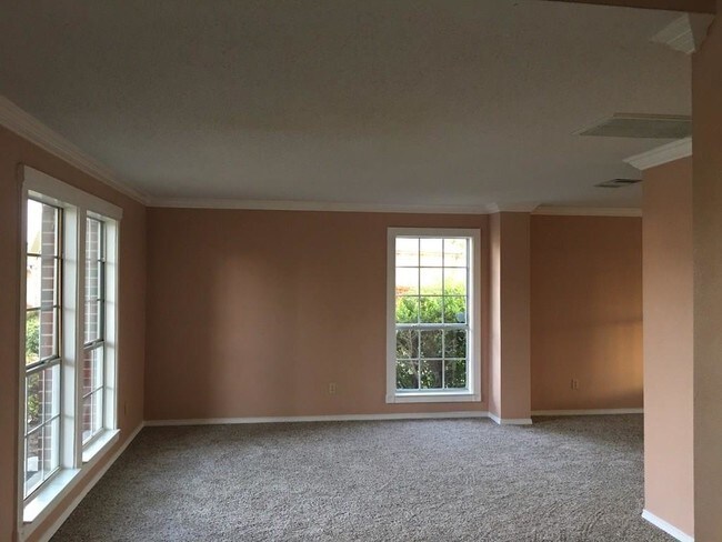 Foto del edificio - 1702 Prairie Creek Ct