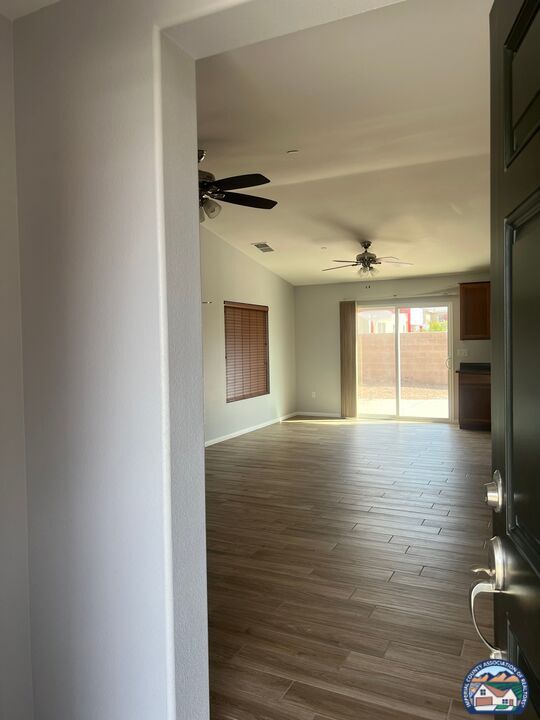 Building Photo - 241 Rosarito Dr