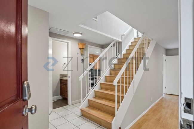 Foto del edificio - 502 Pine Wood Ln