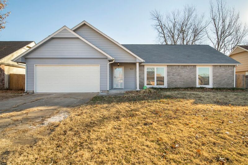 Foto principal - 2823 S 138th E Ave