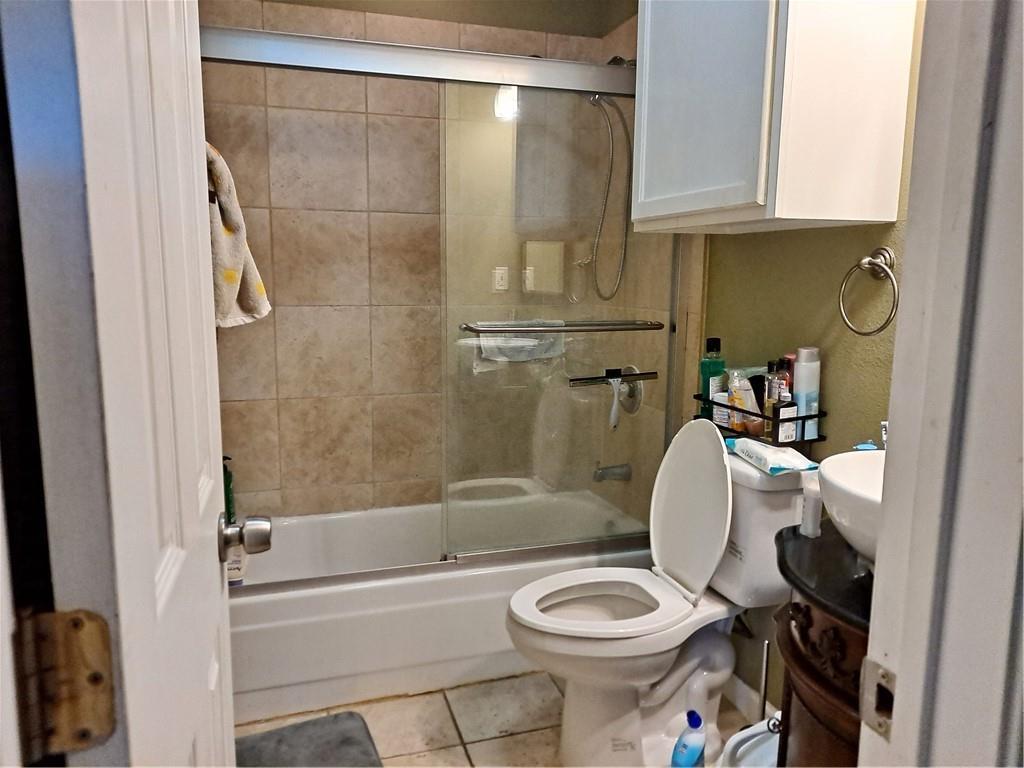 Foto principal - 8888 Tallwood Dr