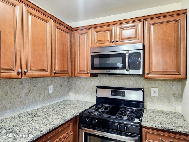 Foto del edificio - 9 Hackamore Ct