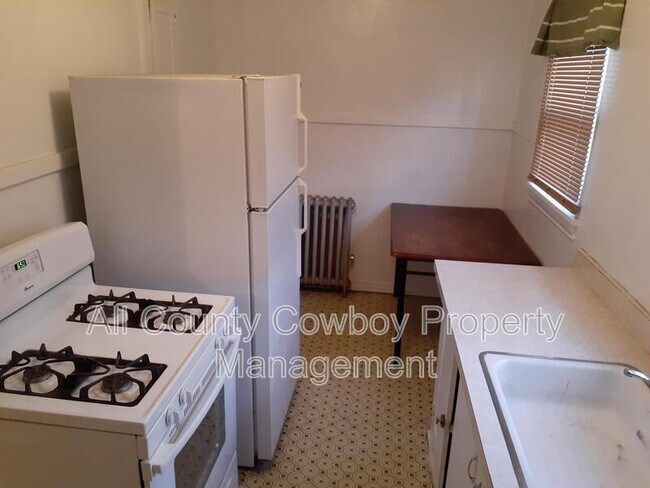 Foto del edificio - 769 N 8th St