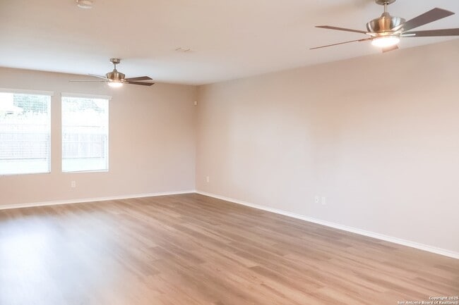 Building Photo - 3632 Double Diamond