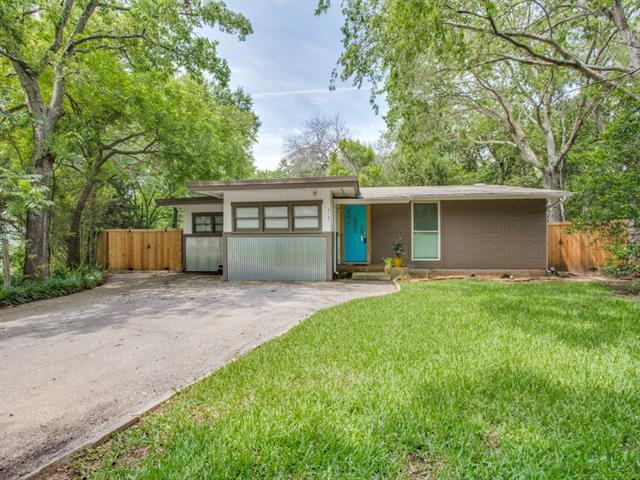 Primary Photo - 2101 Preston Pl