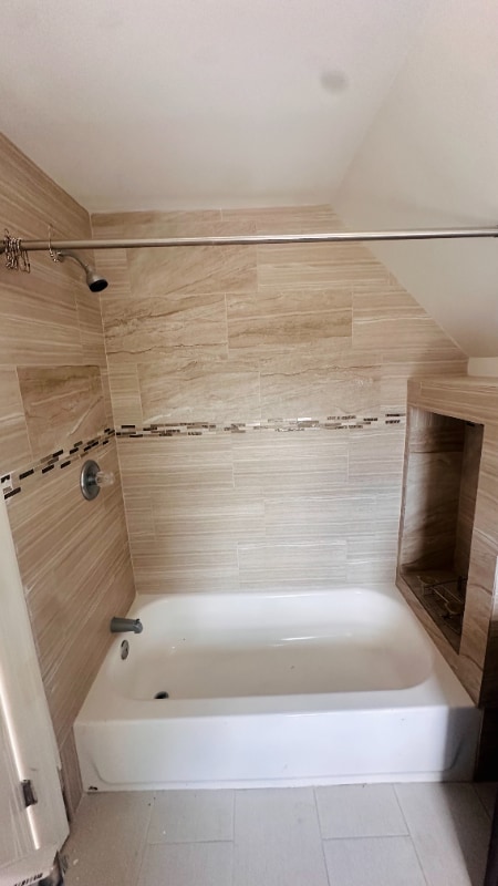 Photo - 5115 E Roosevelt Blvd Apartment