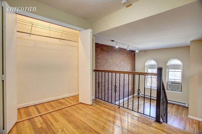 Foto del edificio - 344 West End Ave