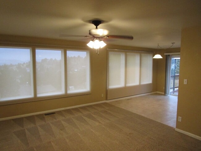 Building Photo - *PRICE IMPROVEMENT* Spacious 2 Story, 2 Bedroom, 2 Bath Home on Corner Lot in Ochoco West Subdivi...