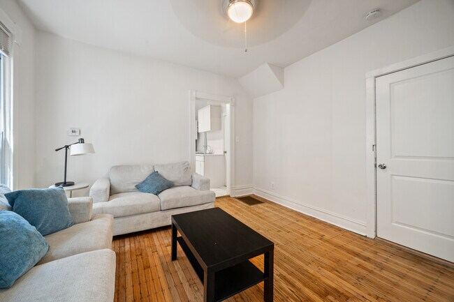 Foto del edificio - 1011 Garnett Pl