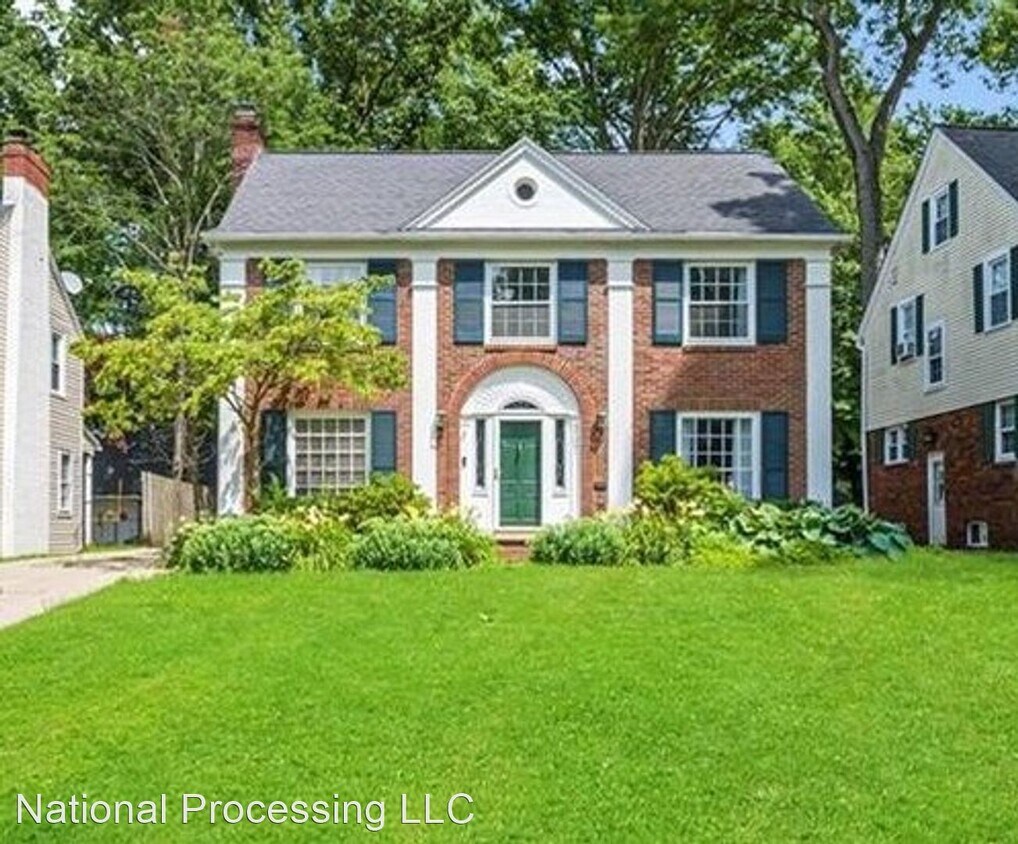 Primary Photo - 4 br, 2 bath House - 307 Castle Blvd