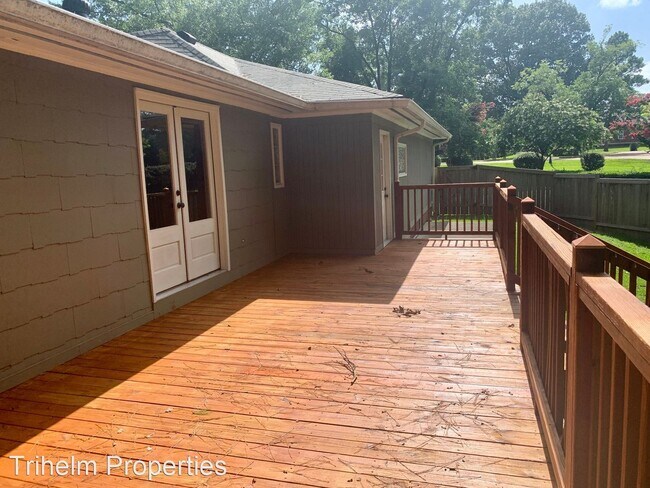 Building Photo - 3 br, 2 bath House - 1408 Pinehurst Pl