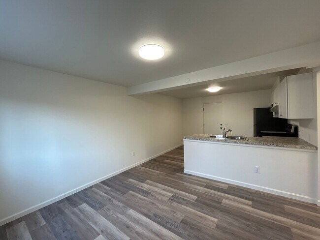Foto del edificio - 515 NE 6th St