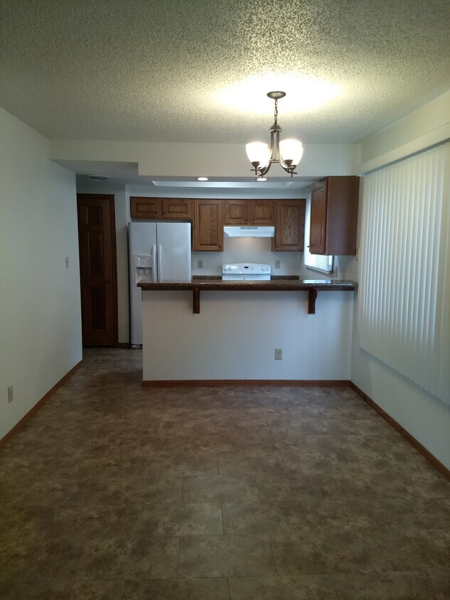 1318 Galeta Ave Unit A, Norfolk, NE 68701 Condo for Rent in Norfolk