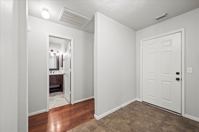 Building Photo - 17535 Prospect Meadows Dr