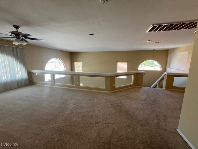 Building Photo - 8640 Castle Hill Ave