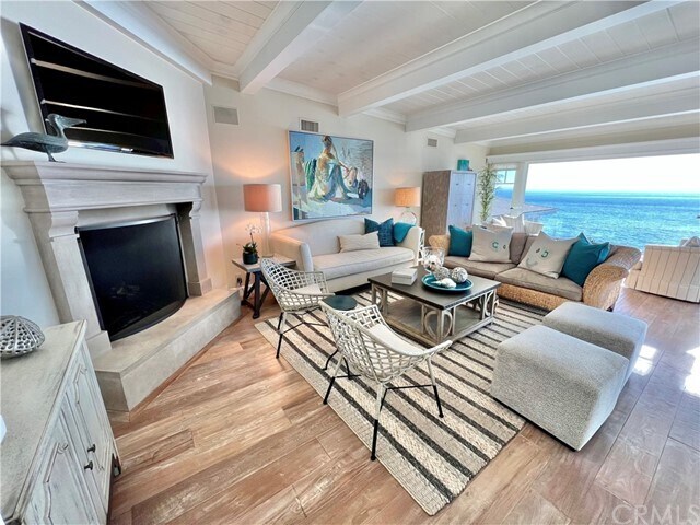 Building Photo - 31678 Seacove Dr