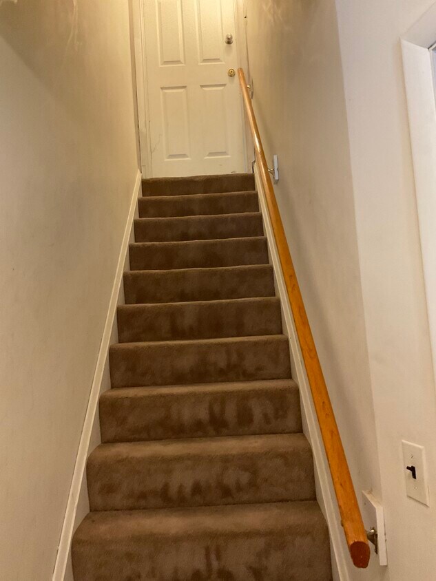 Foto principal - 3815 Mayberry Ave