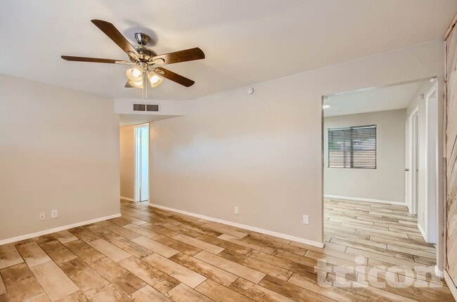 Foto del edificio - 826 W Del Rio St