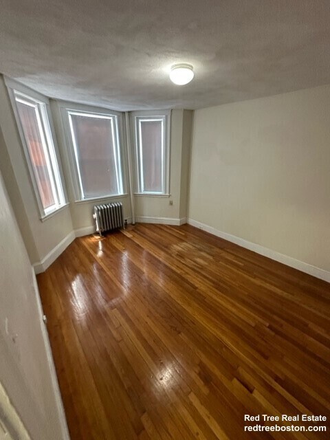 Building Photo - 1179 Boylston St
