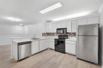 Building Photo - 5661 Riverside Dr