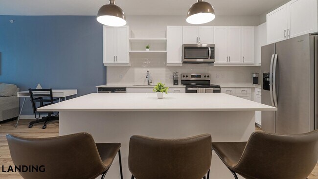 Foto del edificio - 7733 Burleson Rd