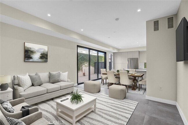 Foto del edificio - 1343 1/2 Seward Street Unit