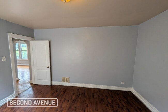 Foto del edificio - 12436 S Princeton Ave